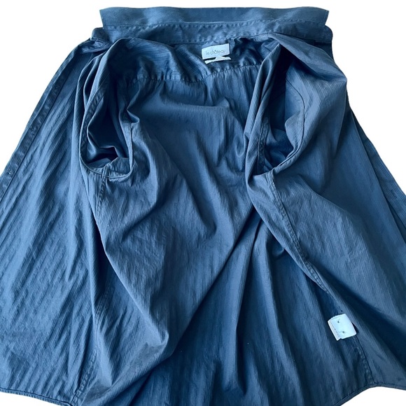 Le Château Black Men’s Shirt - Picture 5 of 14